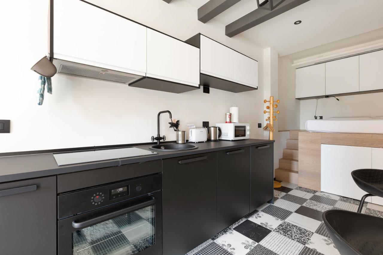 Milano Renovated Studio Apts Exterior foto
