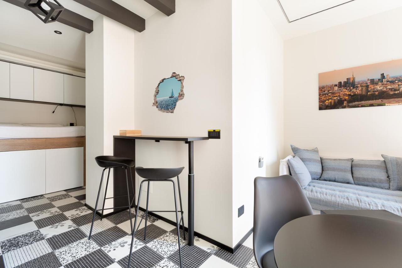 Milano Renovated Studio Apts Exterior foto