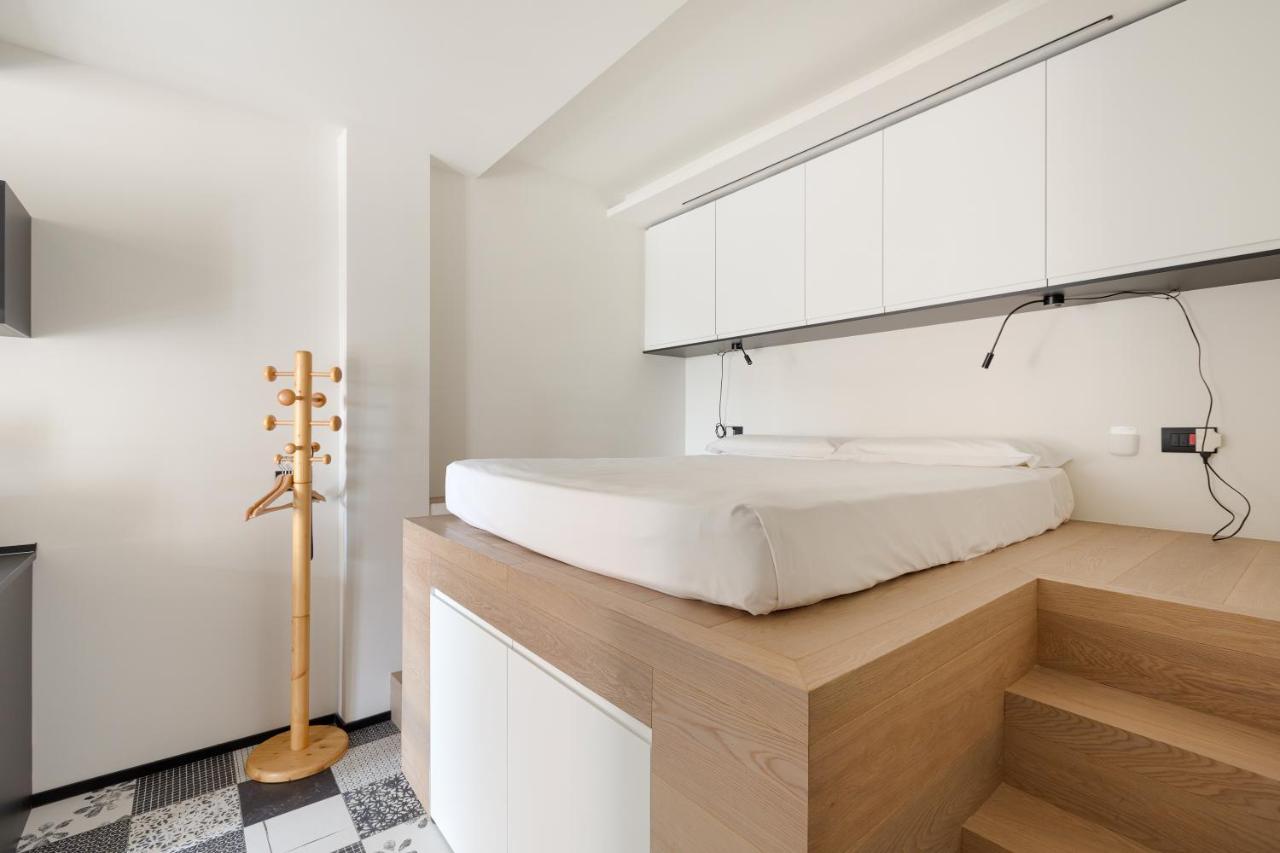 Milano Renovated Studio Apts Exterior foto