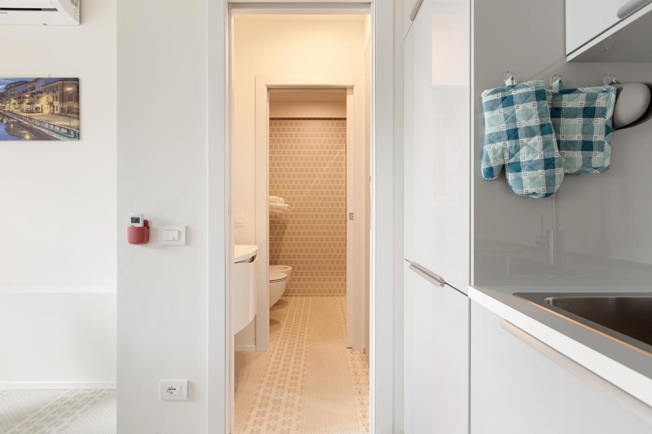 Milano Renovated Studio Apts Exterior foto
