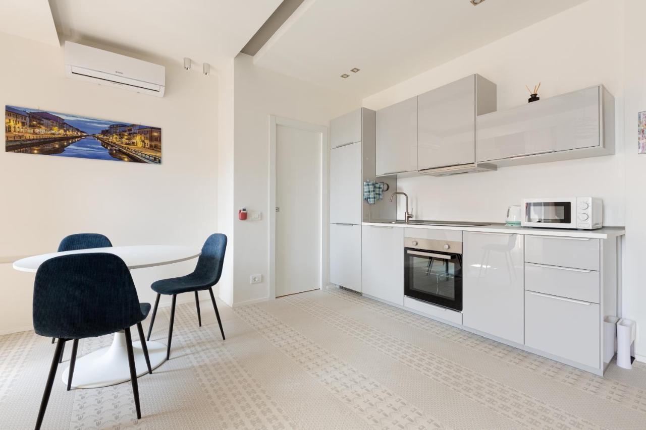 Milano Renovated Studio Apts Exterior foto