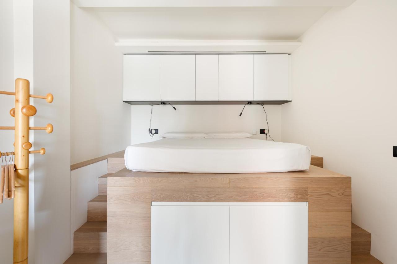 Milano Renovated Studio Apts Exterior foto