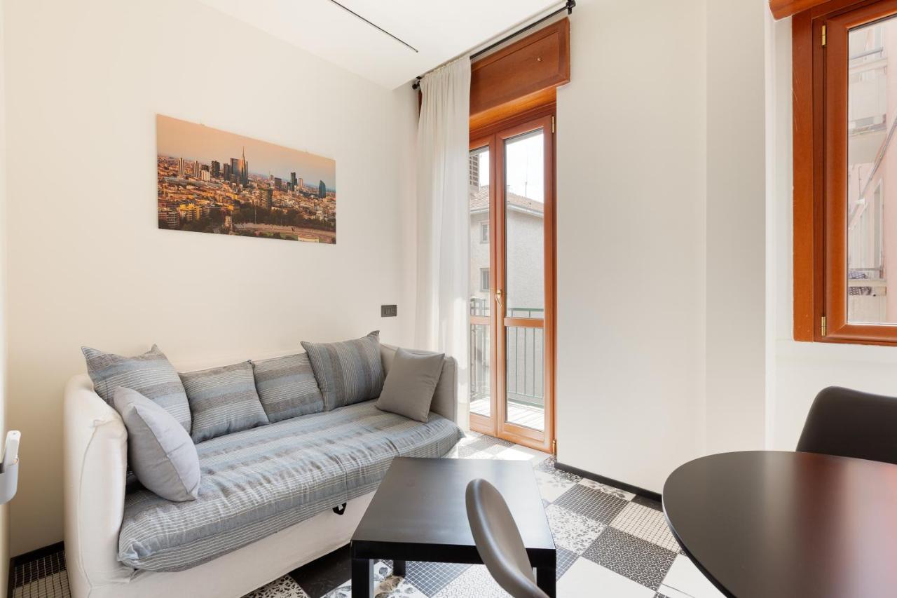 Milano Renovated Studio Apts Exterior foto